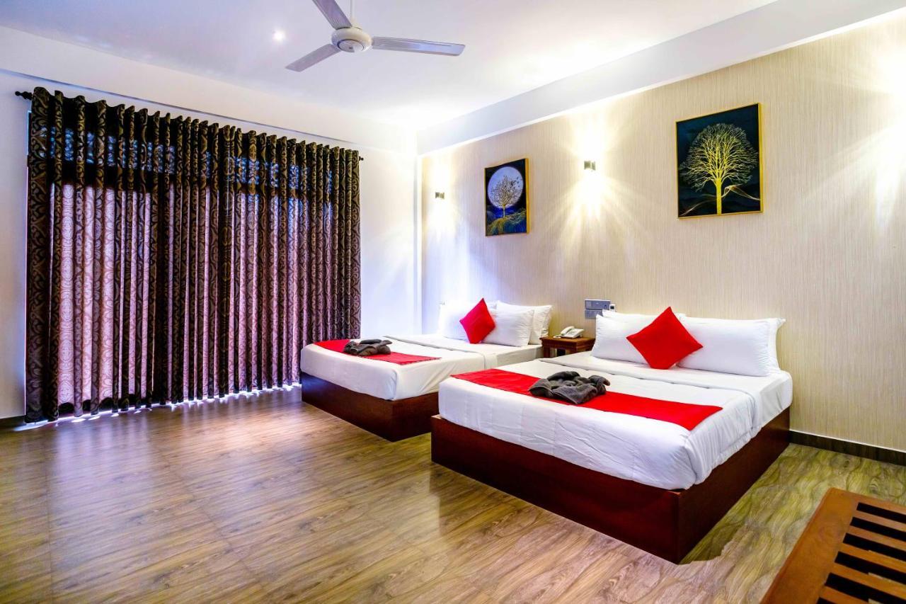 Polhena Grand Resort & Banquet Matara Extérieur photo